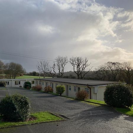 Motel The Cardinals Hatt Ltd Saltash Exterior foto